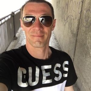 Meet your Posher, Romeo